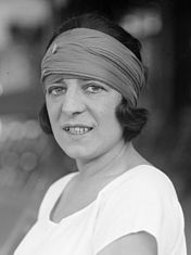 Featured image for “Suzanne Lenglen”