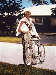 Featured image for “Evel Knievel”