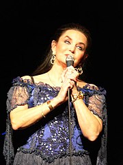 Featured image for “Crystal Gayle”