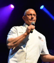 Featured image for “Robert Irvine”