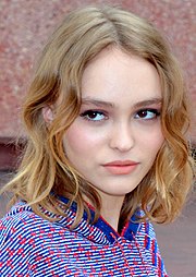 Featured image for “Lily-Rose Depp”