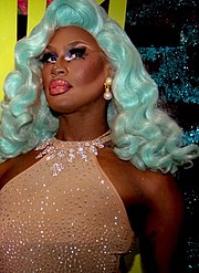 Featured image for “Shea Couleé”