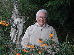 Featured image for “James Lovelock”